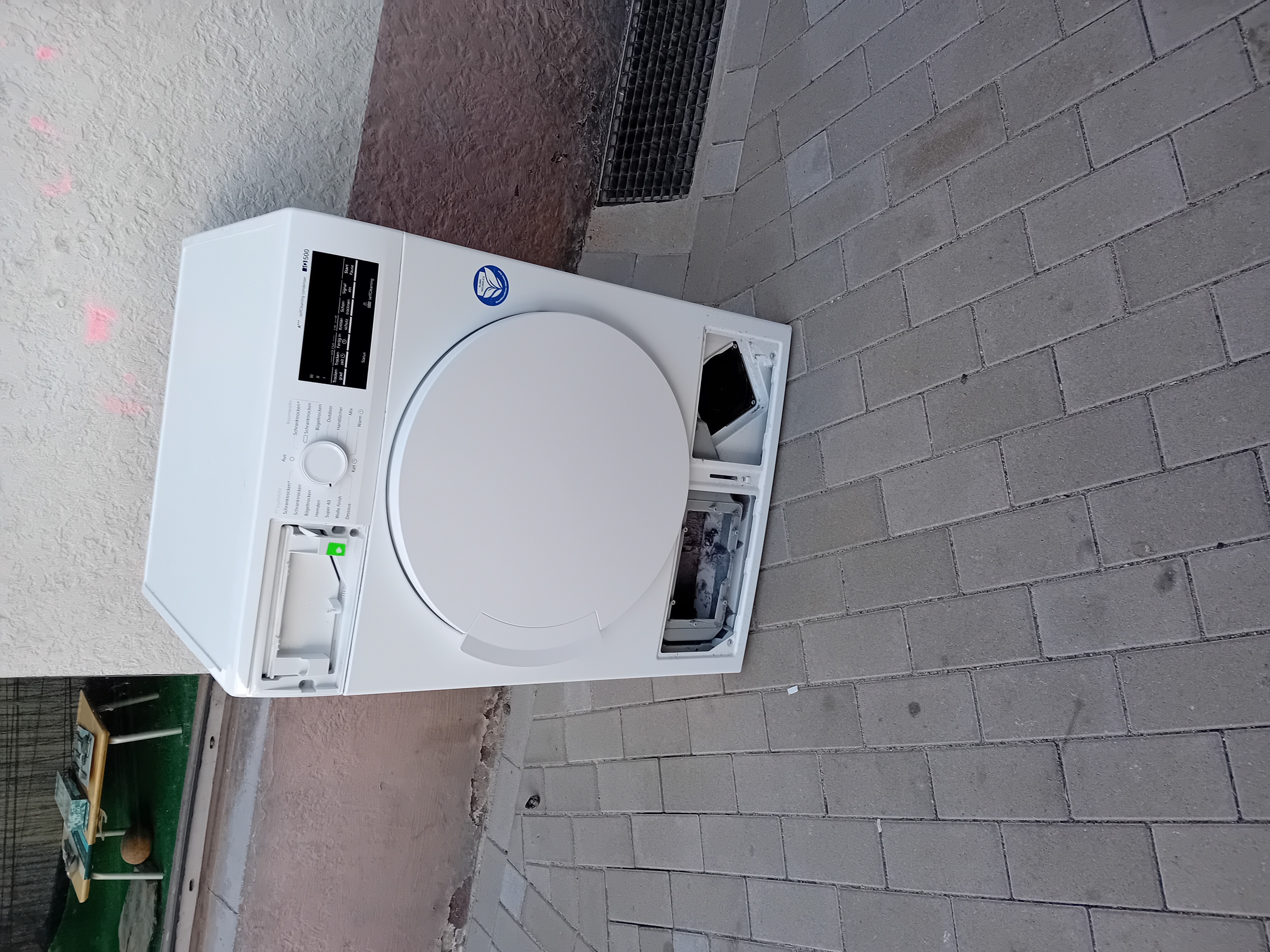 Open311 file from 2026-09-24 08:42:12